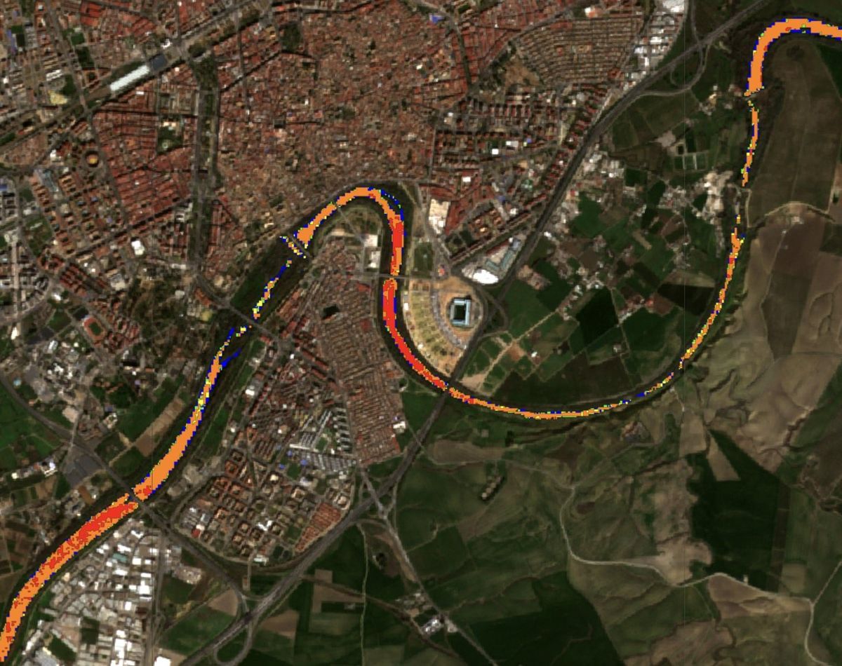 Satellite image of the Guadalquivir with trophic state of the river coloured from blue to red